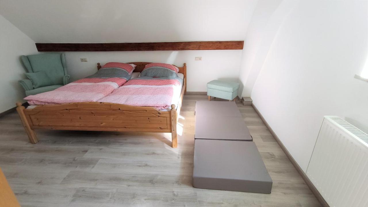Gasthof Adler Ferienwohnung Ихенхаузен Экстерьер фото