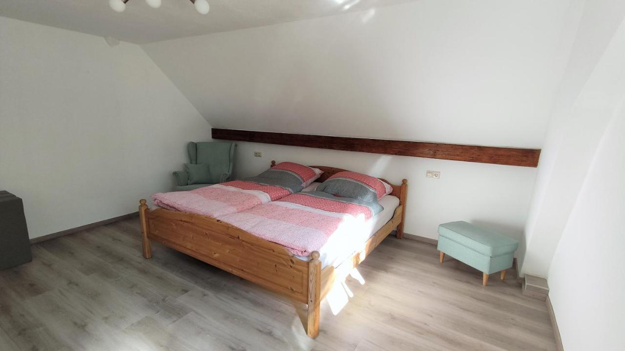 Gasthof Adler Ferienwohnung Ихенхаузен Экстерьер фото