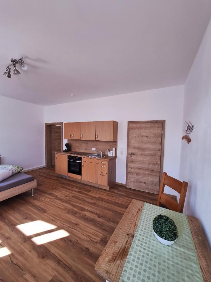 Gasthof Adler Ferienwohnung Ихенхаузен Экстерьер фото